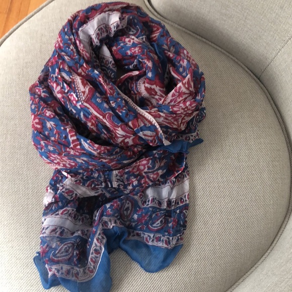 MILA Accessories - MILA Trends International Lightweight Breezy Shawl